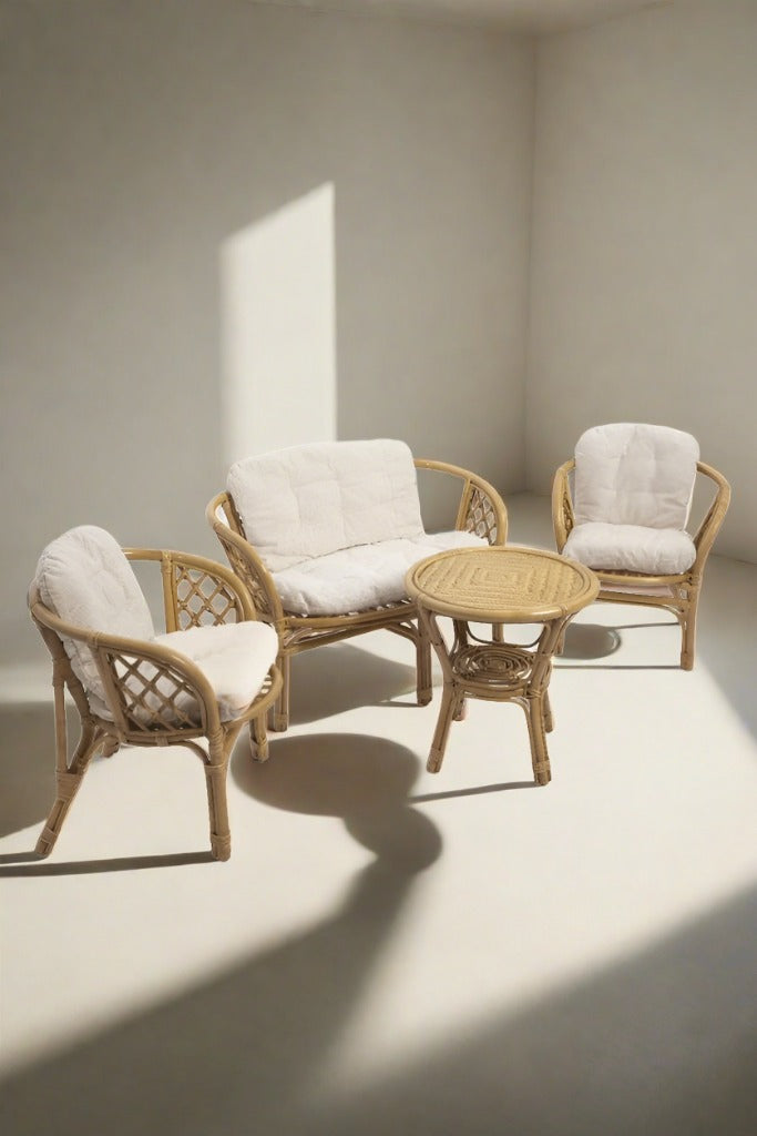 סט ישיבה כולל שולחן מבמבוק לילדים BOOTANICA RATTAN